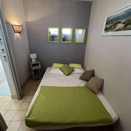 T2 A Valras-plage, 4 Pers, A 30m De La Plage, Parking Prive, Cuisine Equipee - Fr-1-701-74 * Valras-Plage