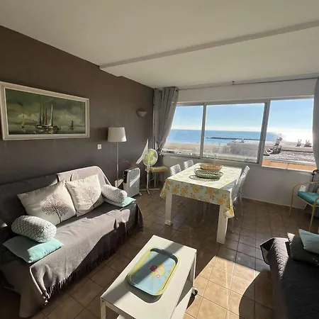 Apartment T2 A Valras-plage, 4 Pers, A 30m De La Plage, Parking Prive, Cuisine Equipee - Fr-1-701-74 *